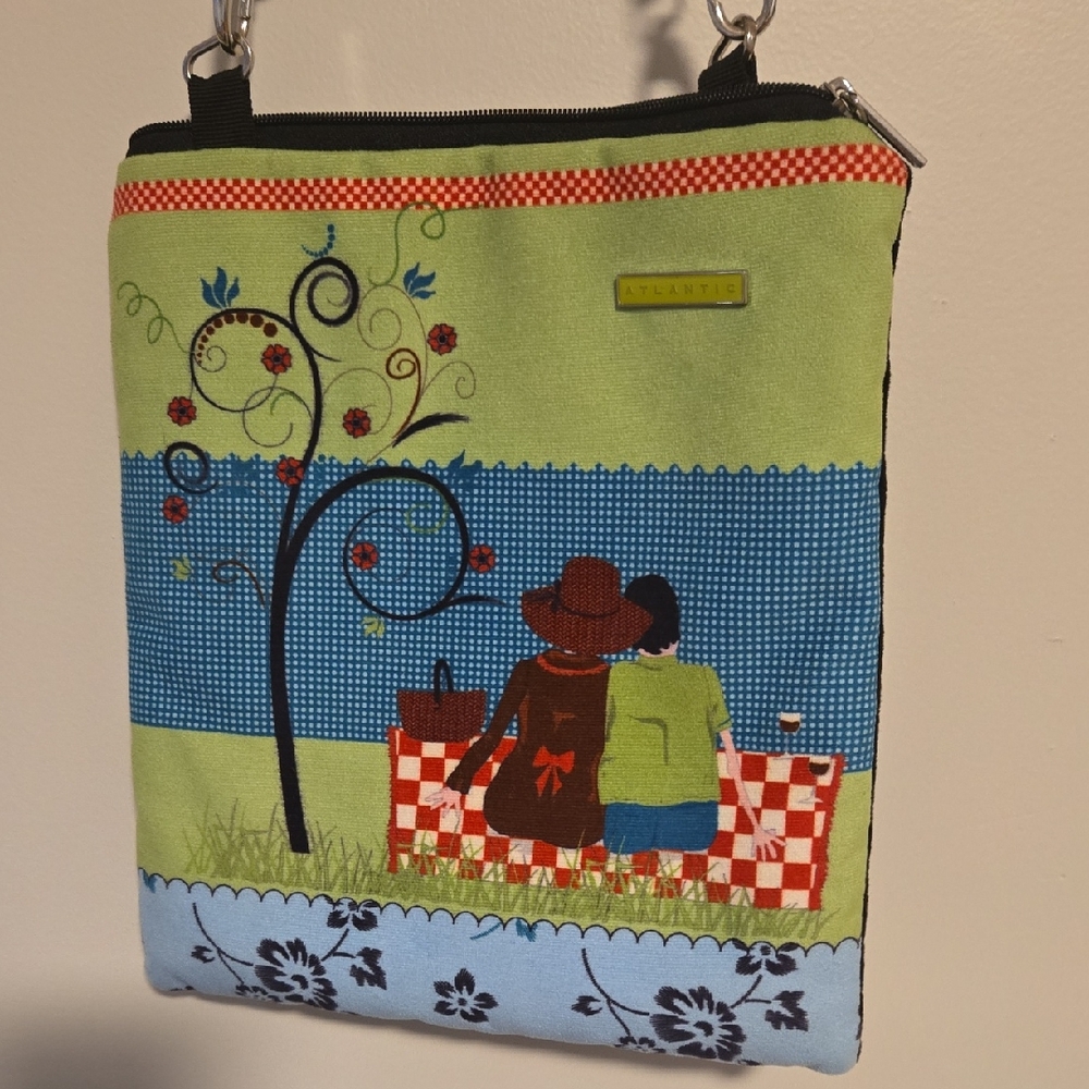 Colorful Shoulder Bag with Picnic Design